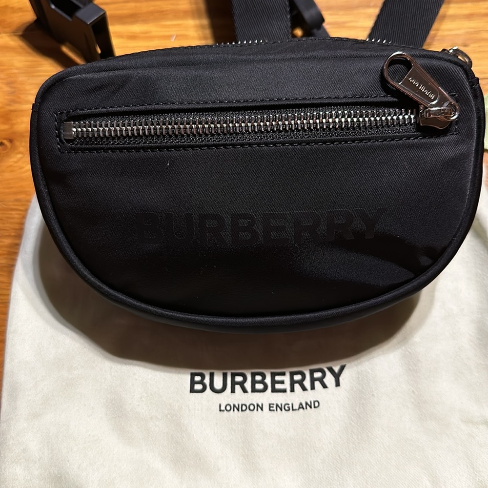Burberry - Waist Bag - Mini - Black